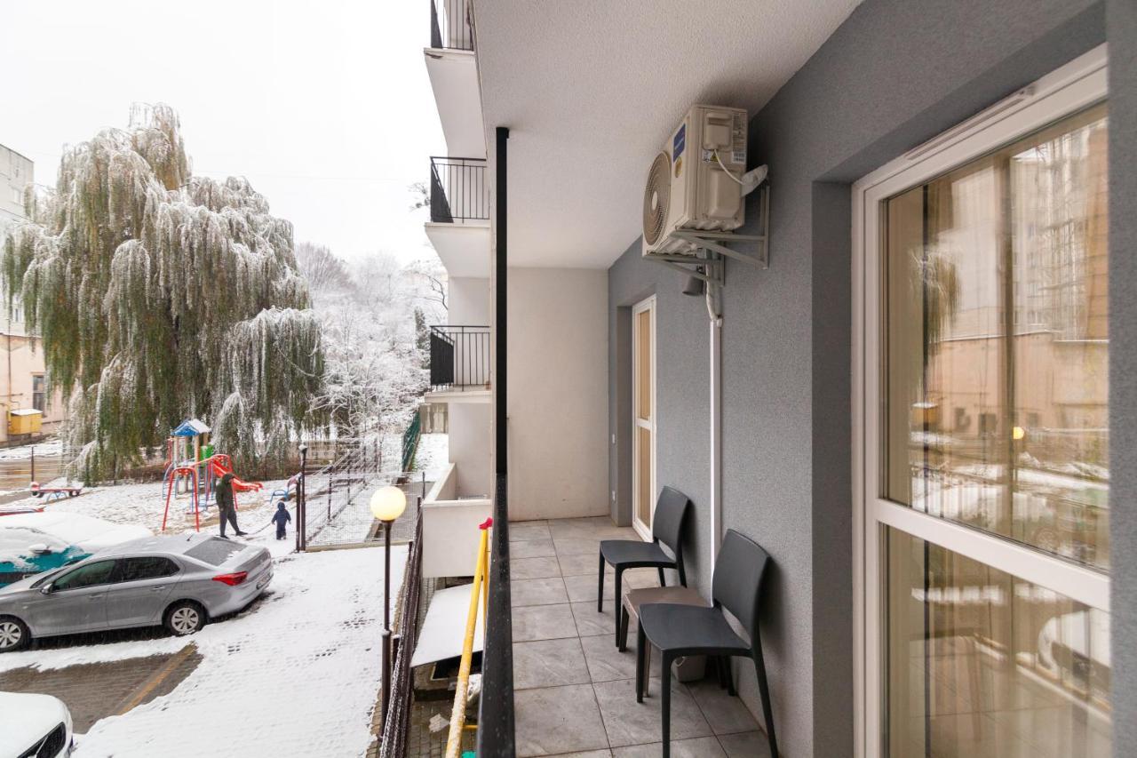 2 Bedrooms Apartments Levia 2 Liov Exterior foto