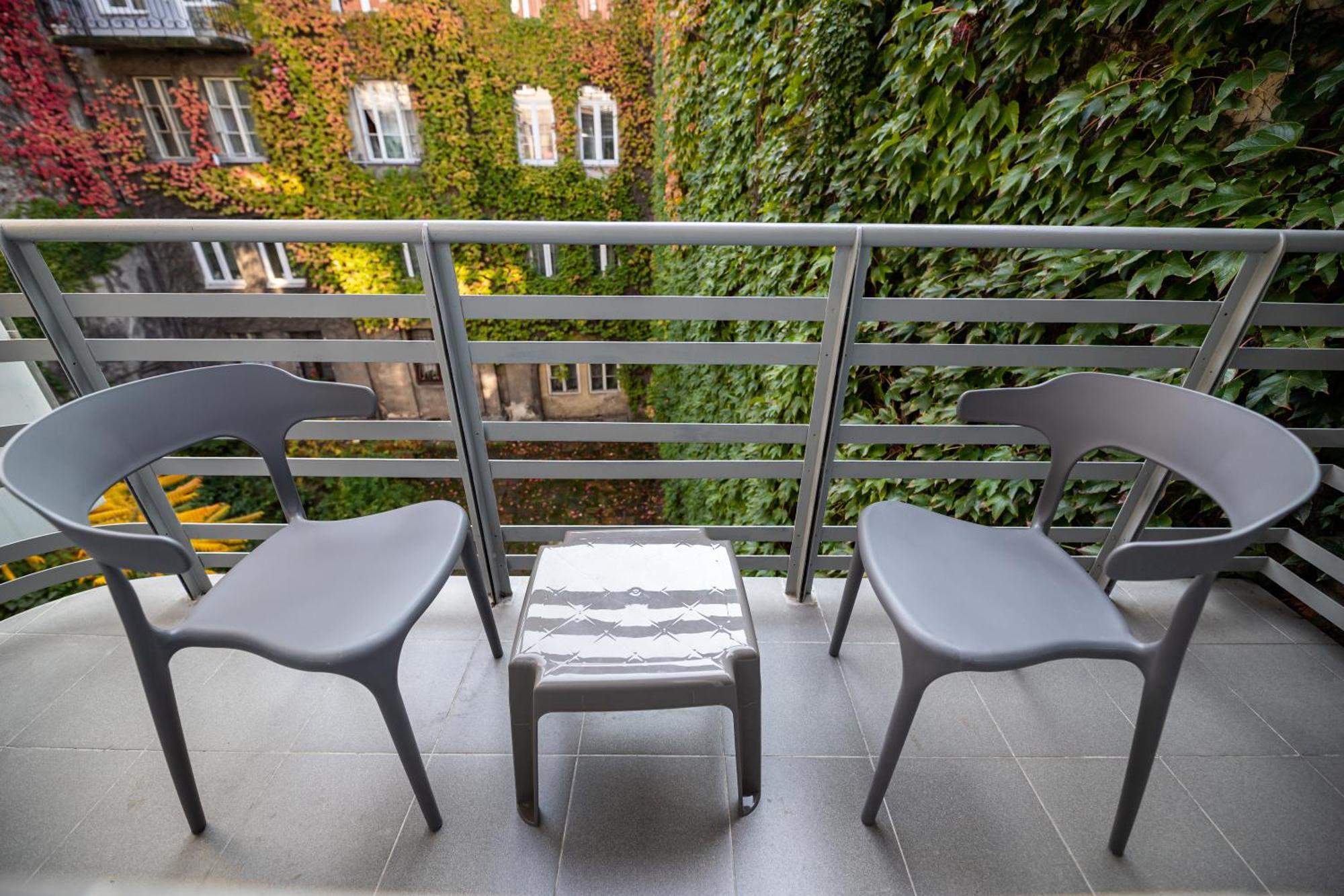 2 Bedrooms Apartments Levia 2 Liov Exterior foto