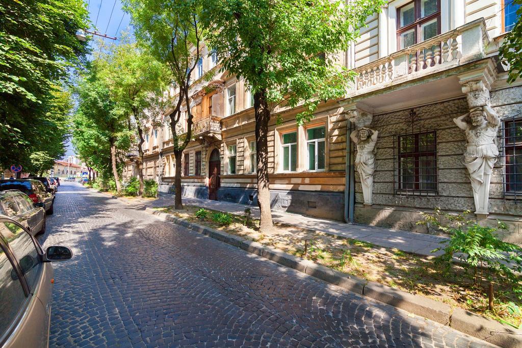 2 Bedrooms Apartments Levia 2 Liov Exterior foto